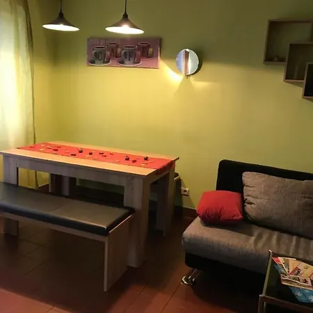 Casa vacanze In Mit Grill- Garten Und Terrasse By Interhome